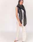 Dupatta Saaf Shiny Pin Stripes - Black